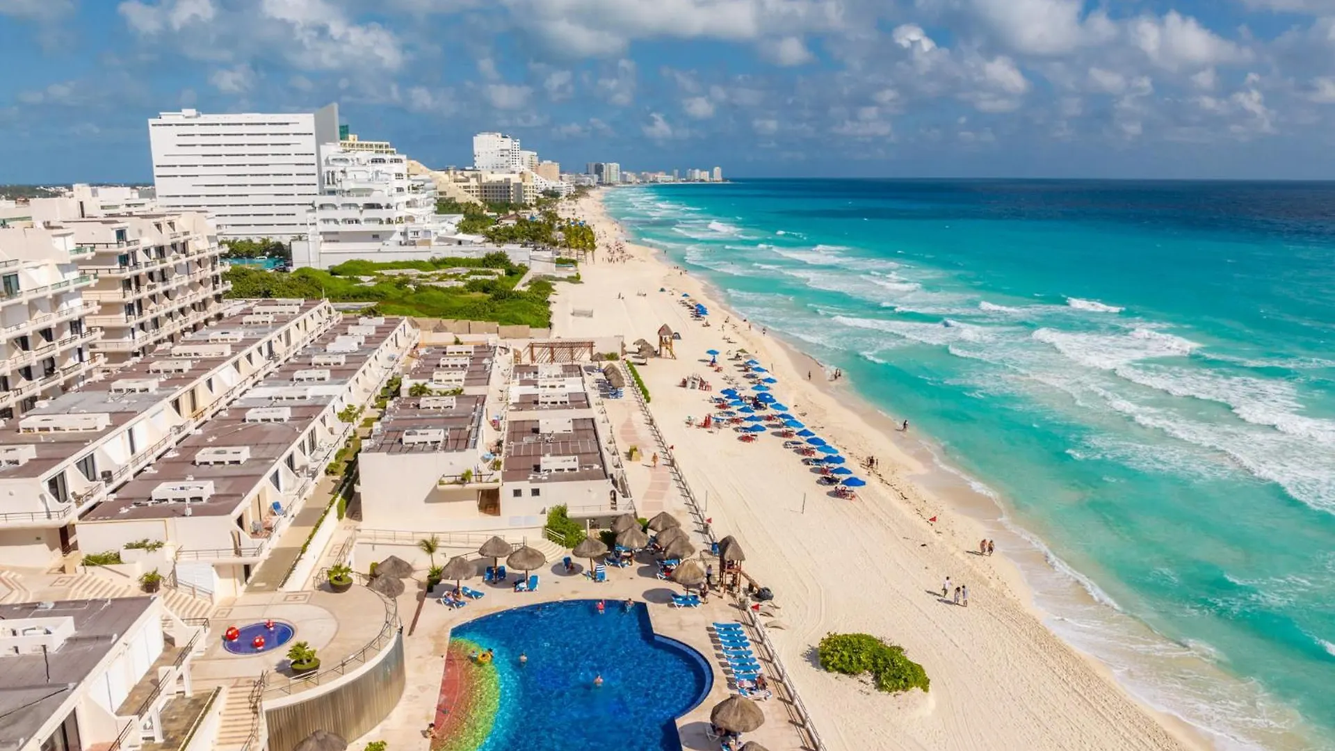 Beachfront Villa In Cancun Hotel Zone 0*,  Mexico
