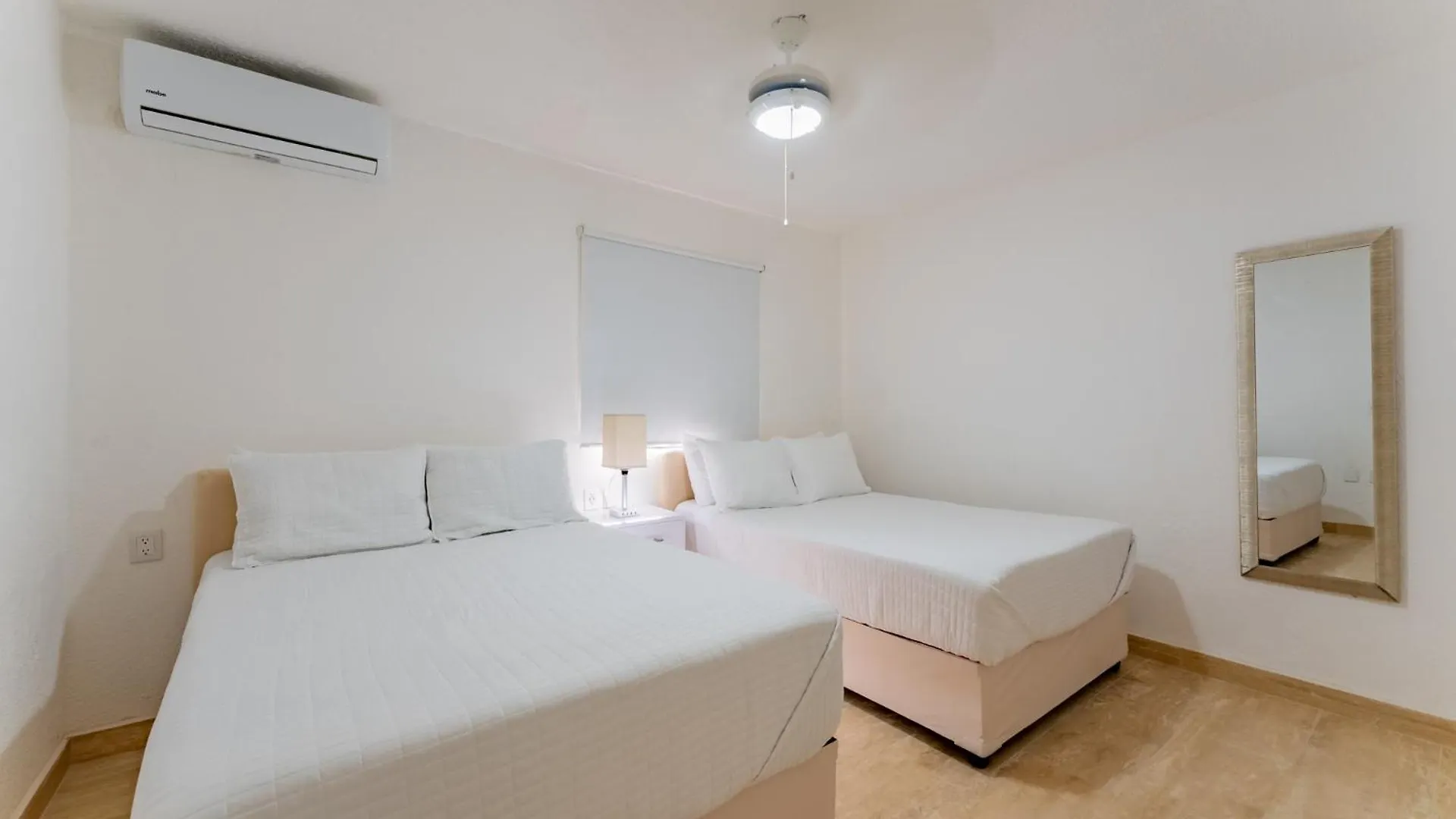 Beachfront Villa In Cancun Hotel Zone