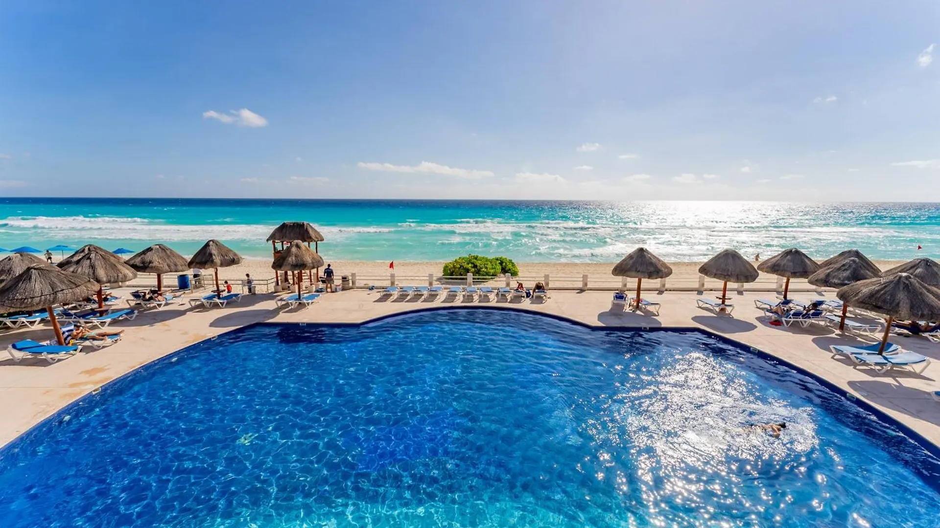 Beachfront Villa In Cancun Hotel Zone México