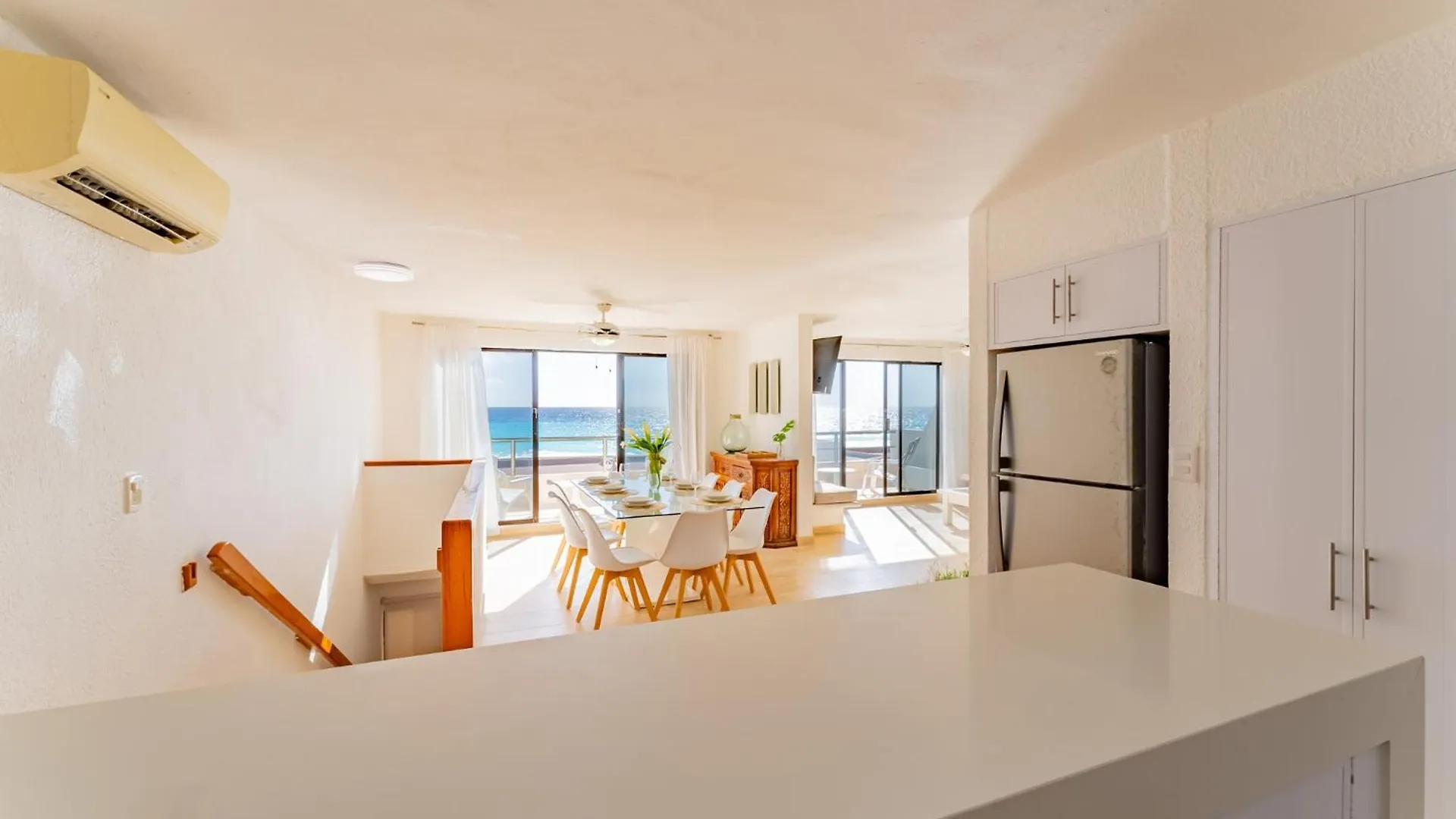 Beachfront Villa In Cancun Hotel Zone Apartamento